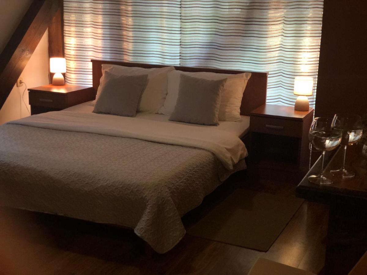 Guesthouse Pod Rastockim Krovom 斯诺基 外观 照片