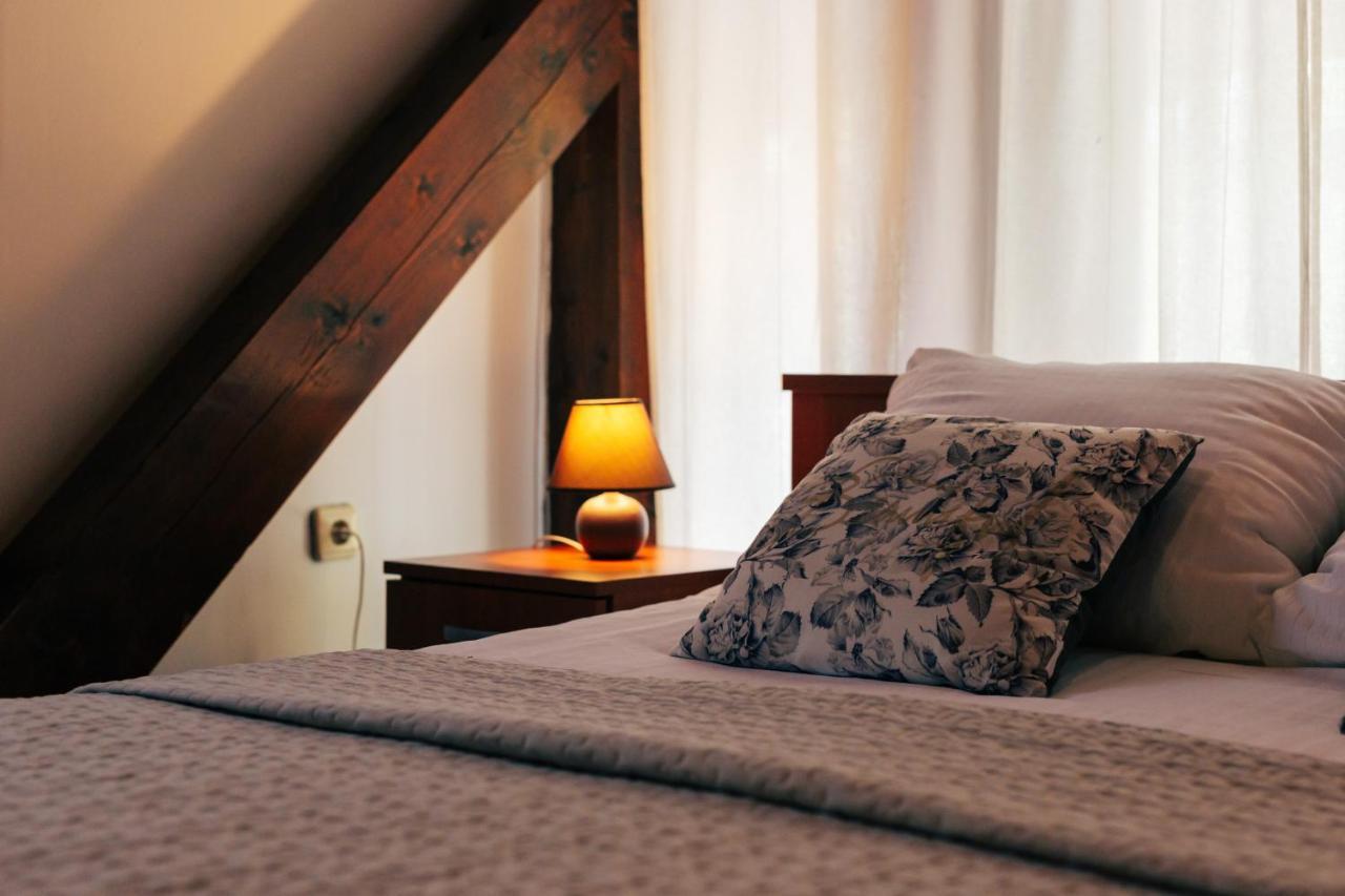 Guesthouse Pod Rastockim Krovom 斯诺基 外观 照片