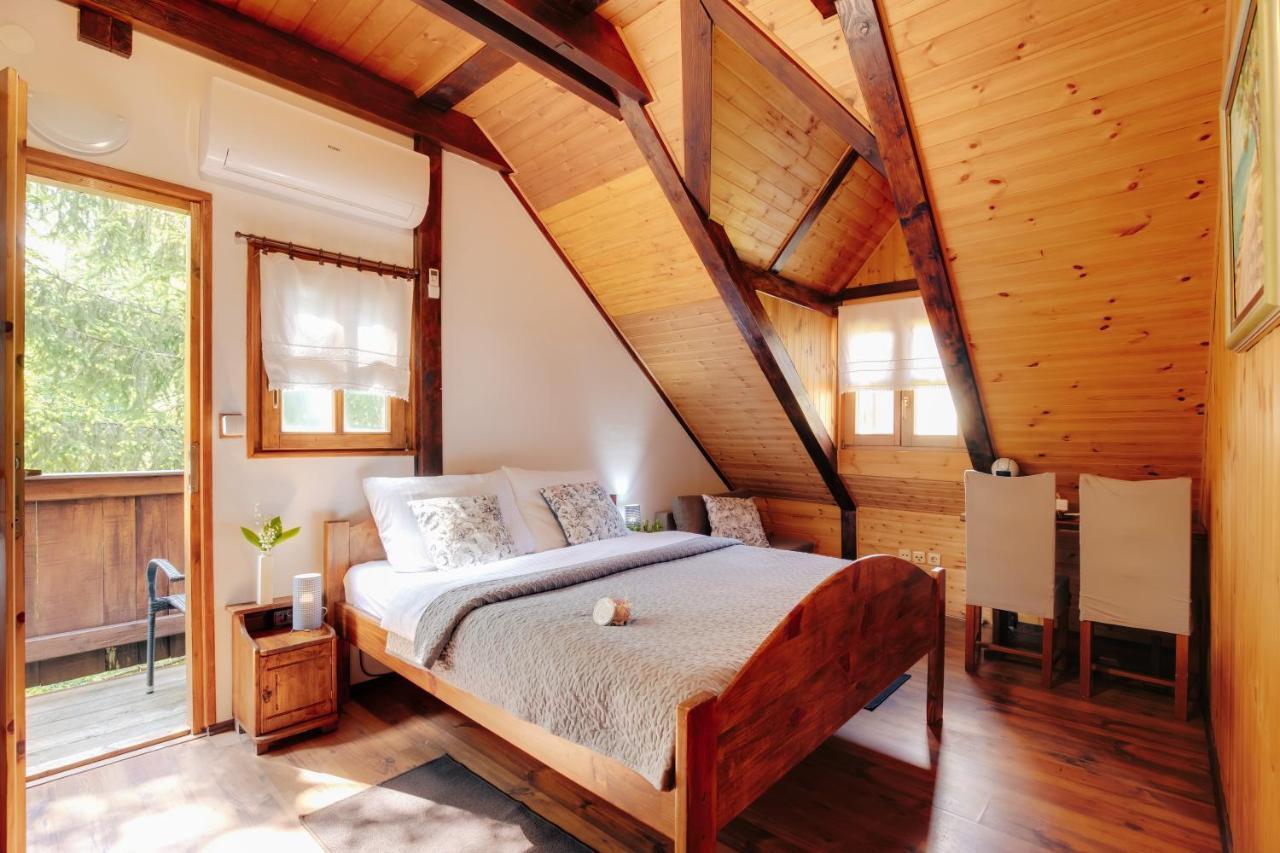 Guesthouse Pod Rastockim Krovom 斯诺基 外观 照片