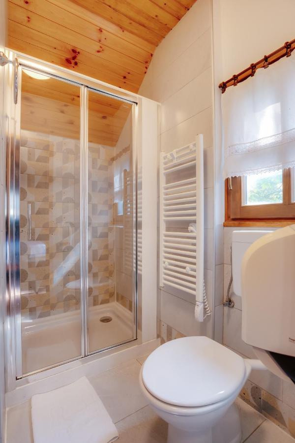 Guesthouse Pod Rastockim Krovom 斯诺基 外观 照片